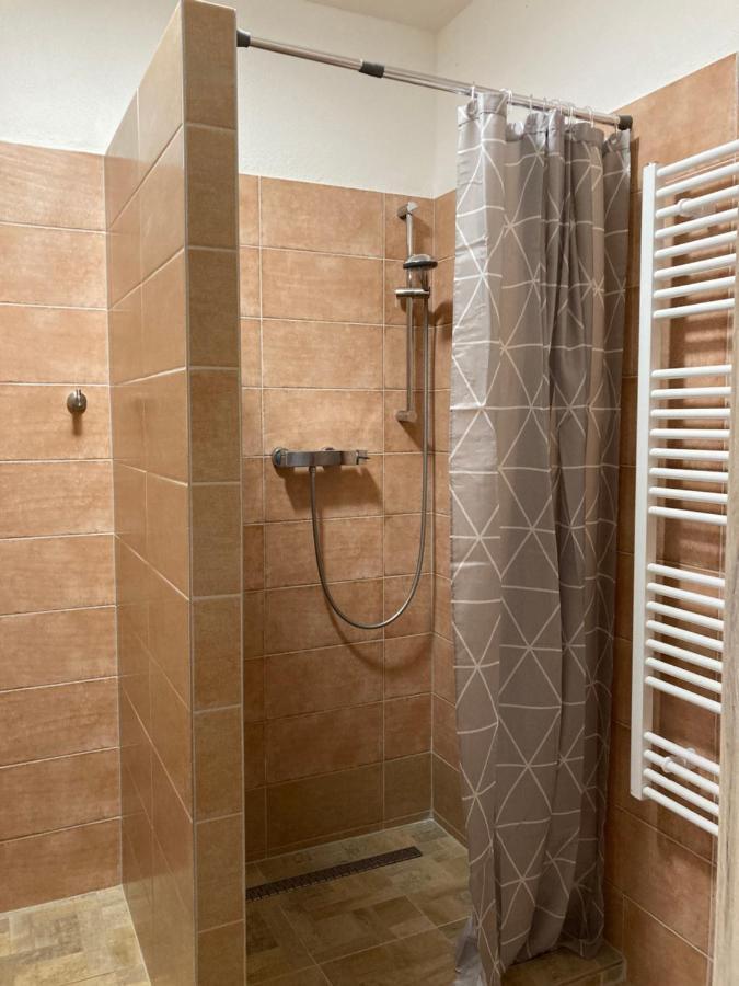 Samostatné apartmány - Penzion U Kudláčků Pouzdřany Esterno foto